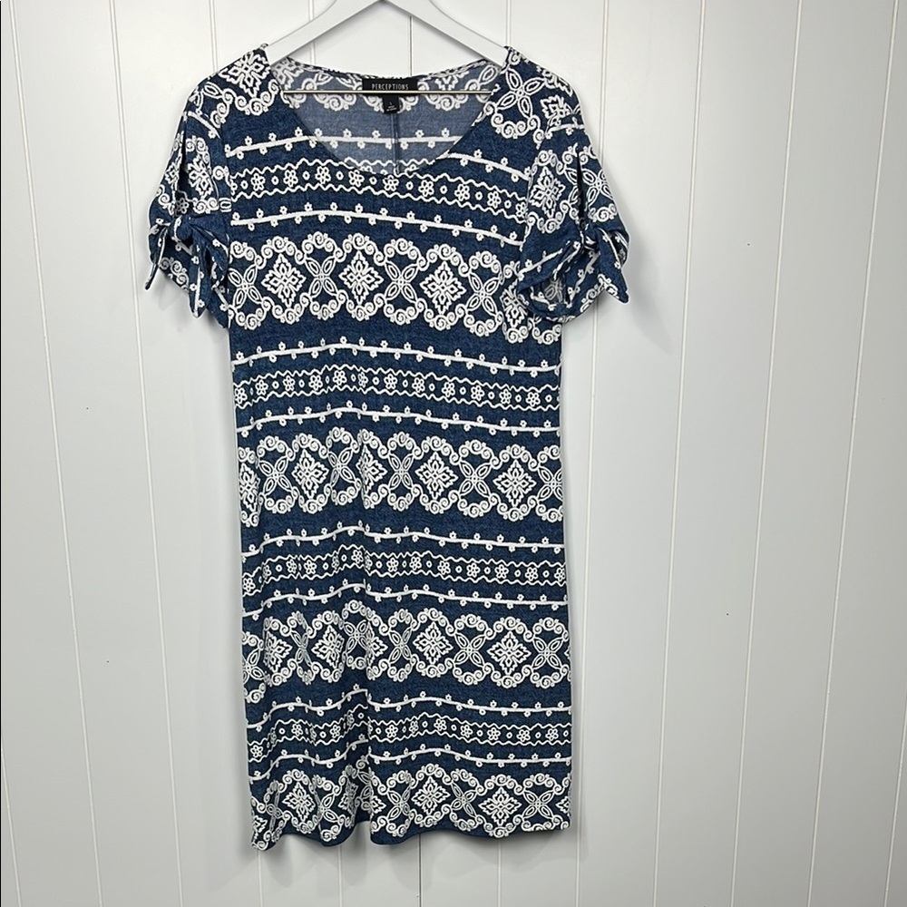 Perceptions Womens Dress L Blue/White Short Sleeves w/Ties Faux Embroidery Aztec